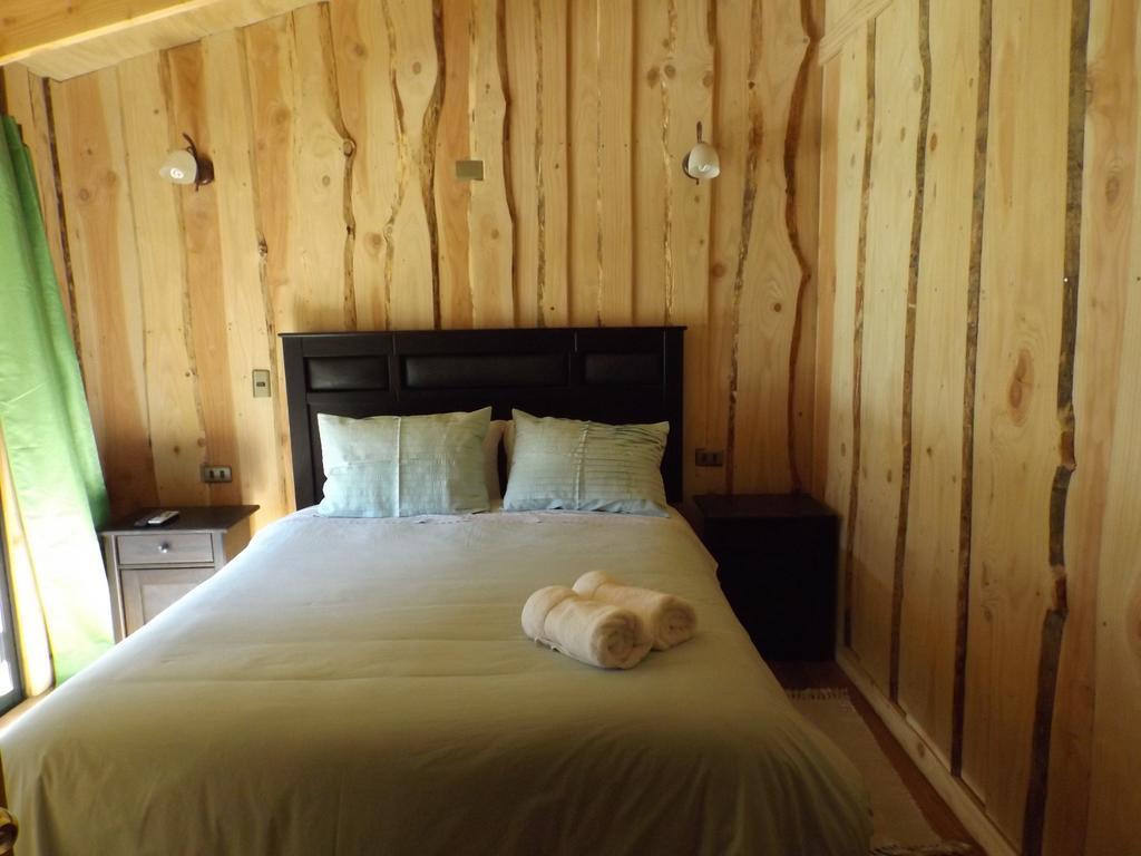 Hostal Los Alamos Neltume Eksteriør billede