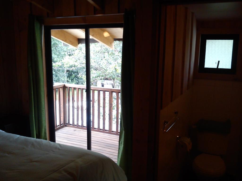 Hostal Los Alamos Neltume Eksteriør billede
